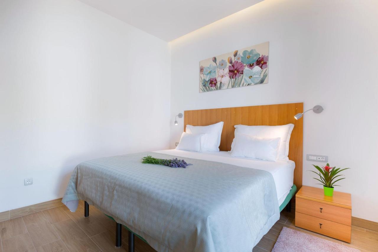 Beach Residences Caroline Hvar Town Exterior foto